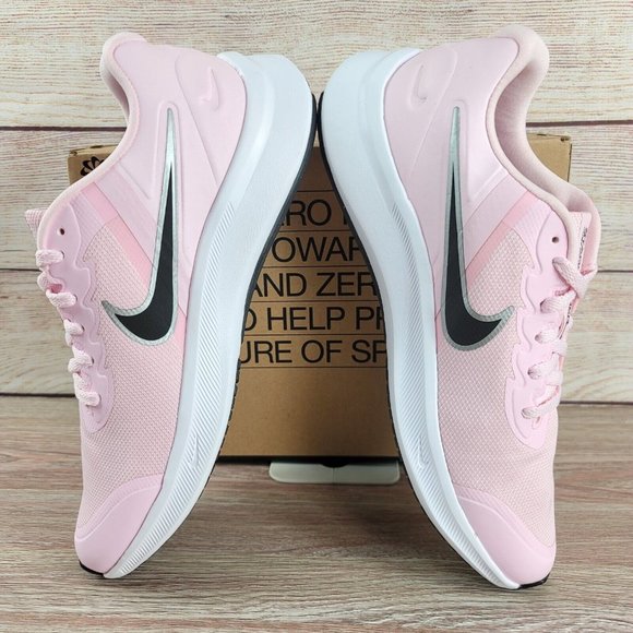 NEW Nike Runner Pink Foam Women's Size 8.5 Athletic Running Sneakers Shoes - Picture 5 of 9